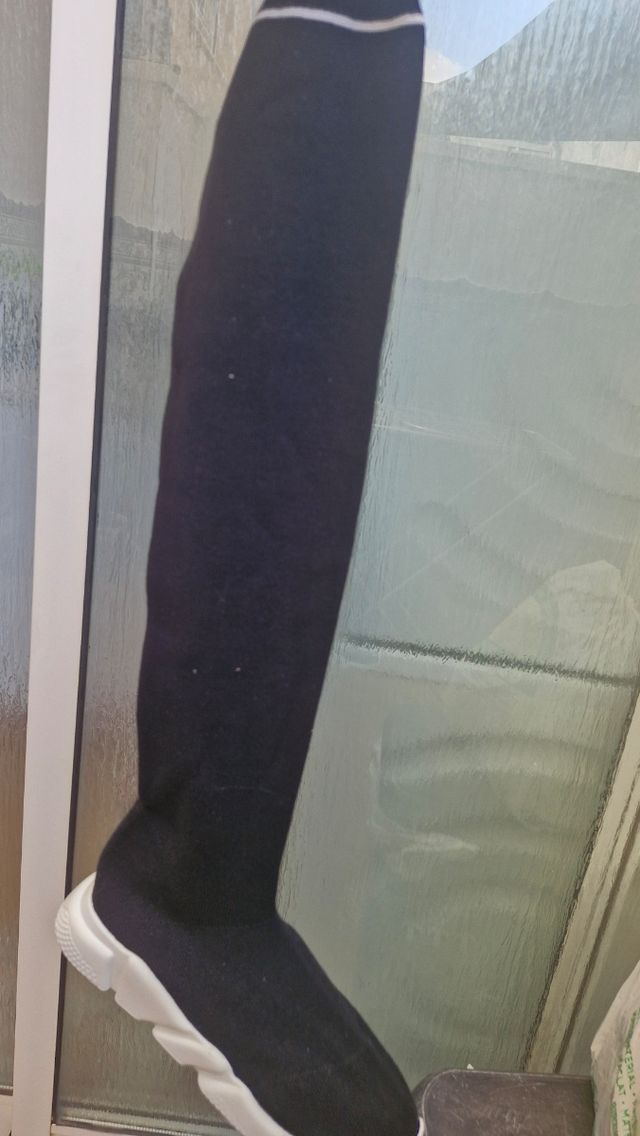 Botas zapatillas negras