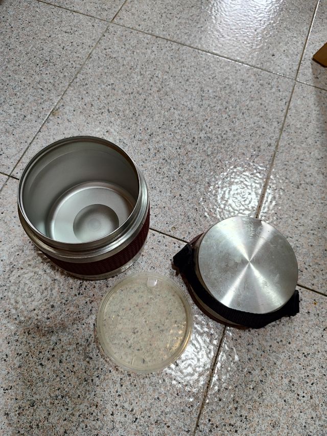 Tupper Valira 0.7L acero inoxidable