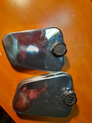 Tapas caja Montesa: 2 unidades