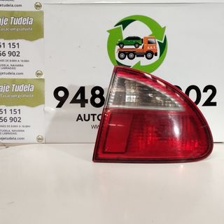 PILOTO TRASERO DERECHO SEAT LEON