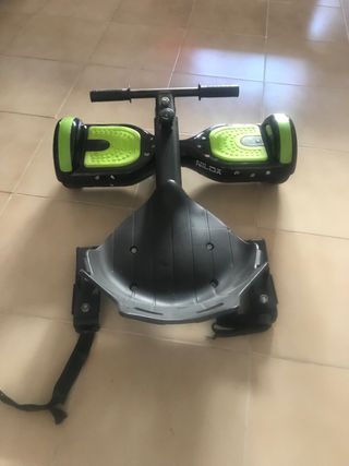 Patinete eléctrico con asiento