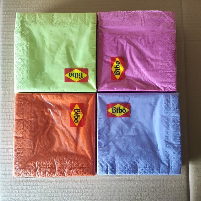 Tovaglioli colorati in ovatta 2 veli 33x33 cm