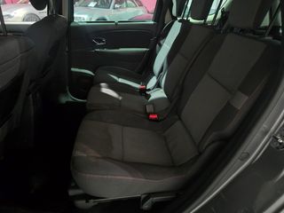Renault Grand Scenic 2016
