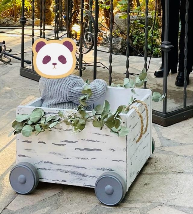 Carrito bebé vintage blanco