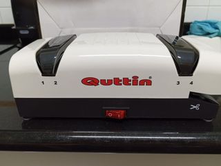 Afiladora Eléctrica Quttin - Cuchillos