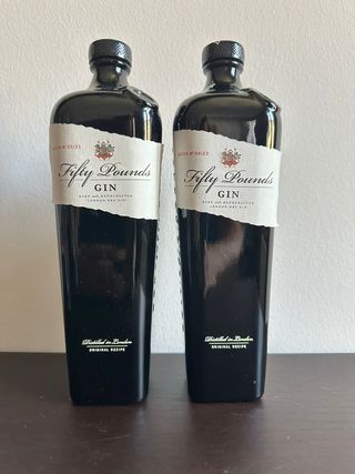 2 Bottiglie - Gin - Fifty Pounds - Vuote
