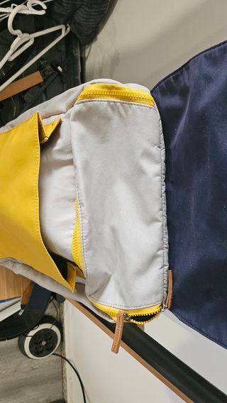 Mochila Pull&Bear Gris-Amarilla