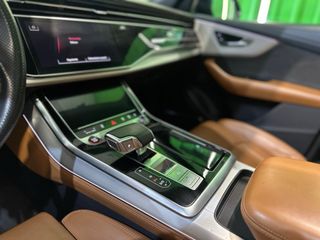 Audi SQ8 2020