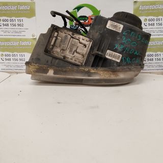 FARO DERECHO CHRYSLER 300 XENON