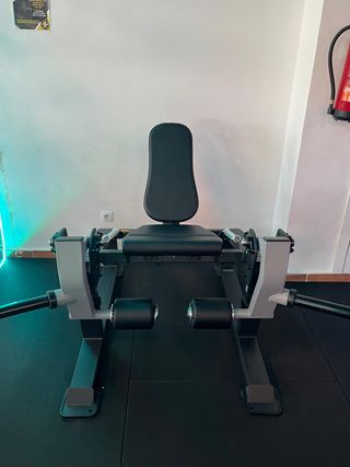 MAQUINAS DE GIMNASIO