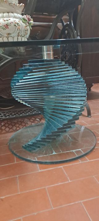 Tavolino in vetro blu - stile moderno