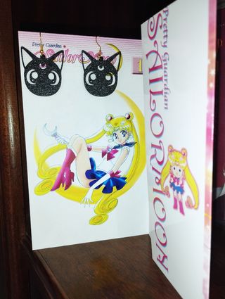 Orecchini Sailor Moon 3D neri