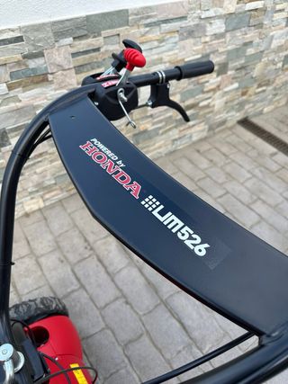 Desbrozadora Honda GCV200 - Autopropulsada