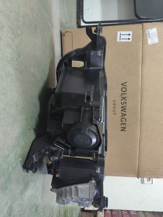 Faro derecho VW T-Roc 2023