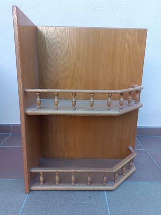Estantería rinconera madera