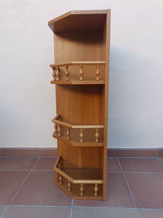 Estantería rinconera madera