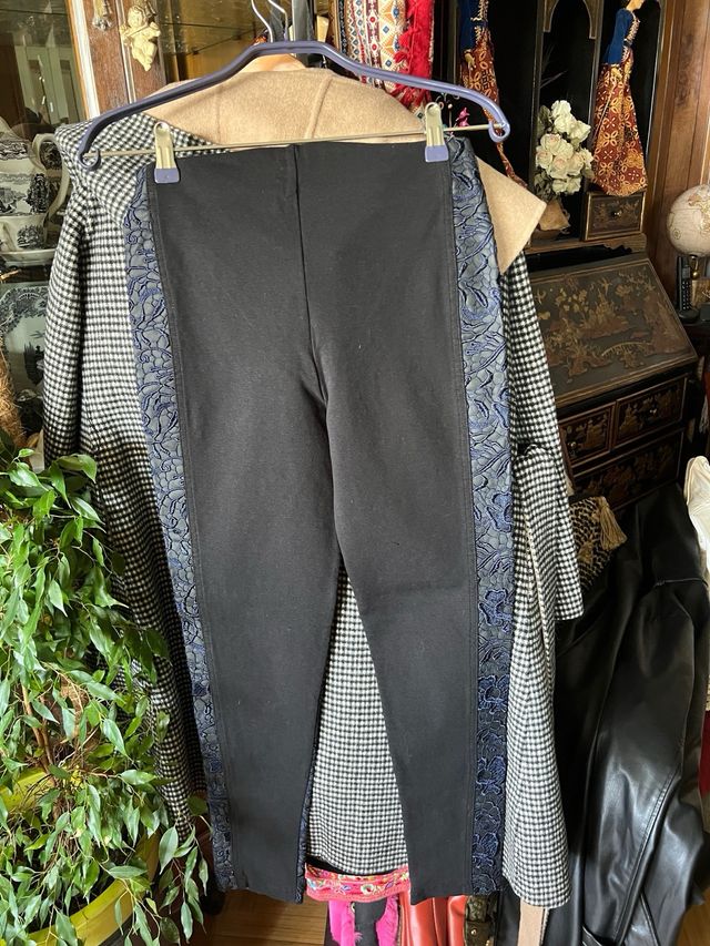 Pantalones Zara bordados - Talla M