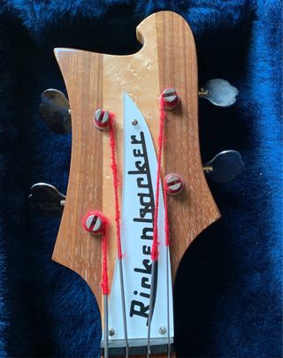 Bajo Rickenbacker 4001 C64