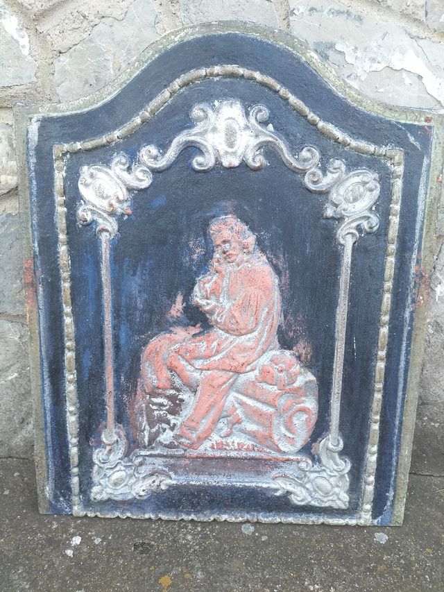 Placa chimenea muy antigua hierro , ver descripció