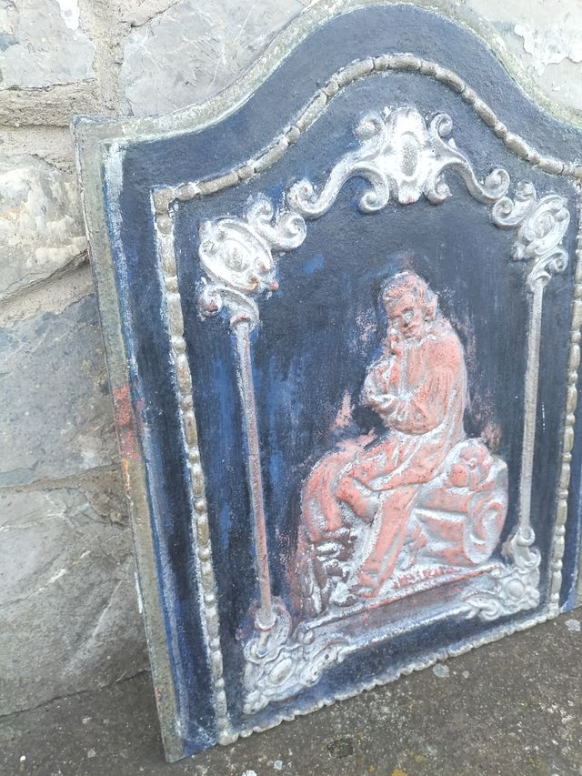 Placa chimenea muy antigua hierro , ver descripció