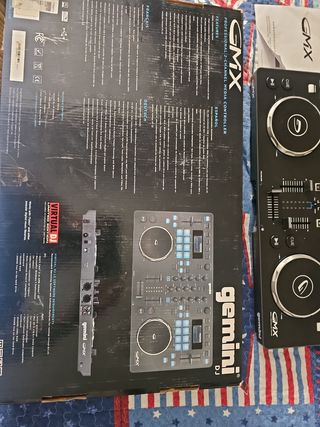 Gemini GMX: Mesa de Mezclas DJ