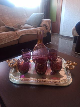 Liquore e bicchieri vintage di Murano