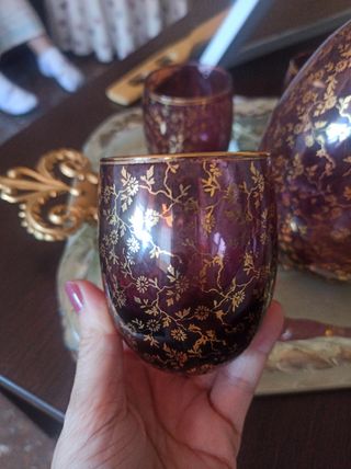 Liquore e bicchieri vintage di Murano