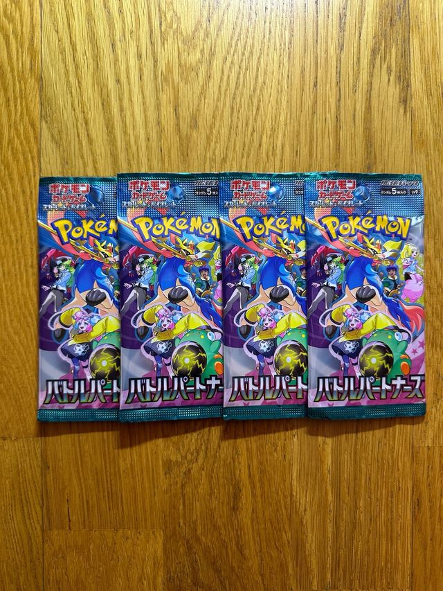 4 Buste Pokemon Battle Partners