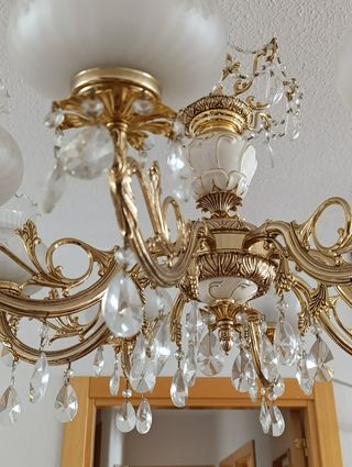 Preciosa lampara de cristal con bronce