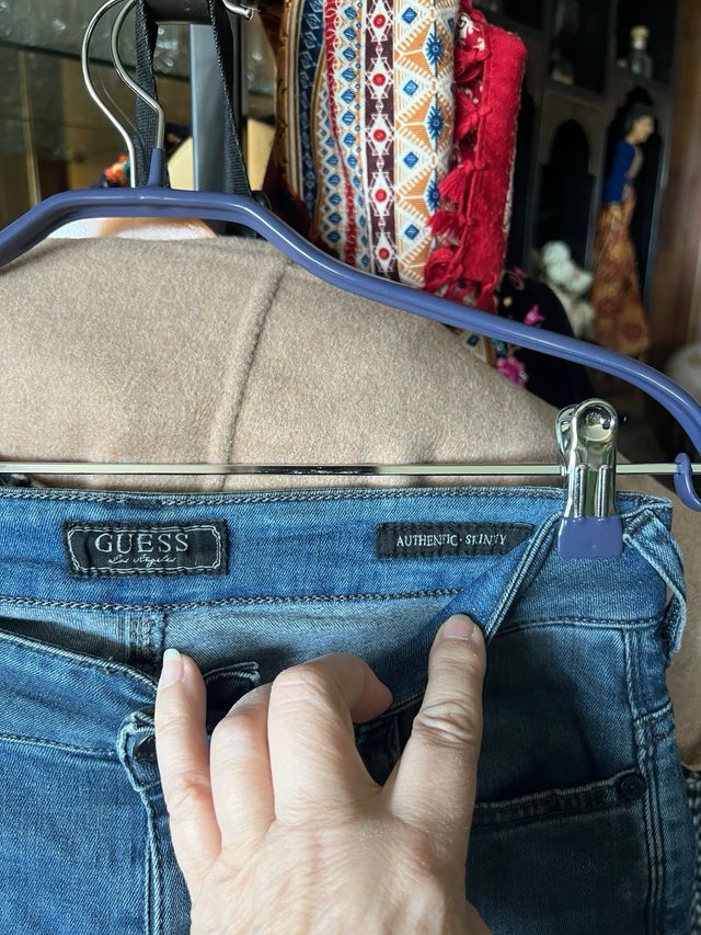 Pantalones Guess pitillo - Azul