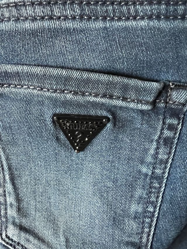 Pantalones Guess pitillo - Azul