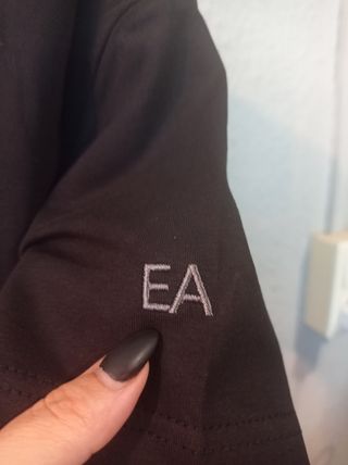 Camiseta Emporio Armani - Blanco y Negro