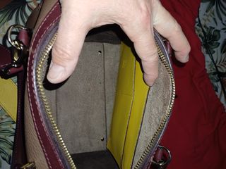 Bolso Carolina Herrera marrón-amarillo