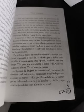 El anillo de luz: Crónicas del Reino de la Fant...