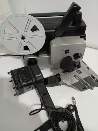Proyector Super8 Bauer + cámara