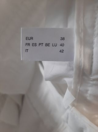 Pantalones chinos Yessica blancos