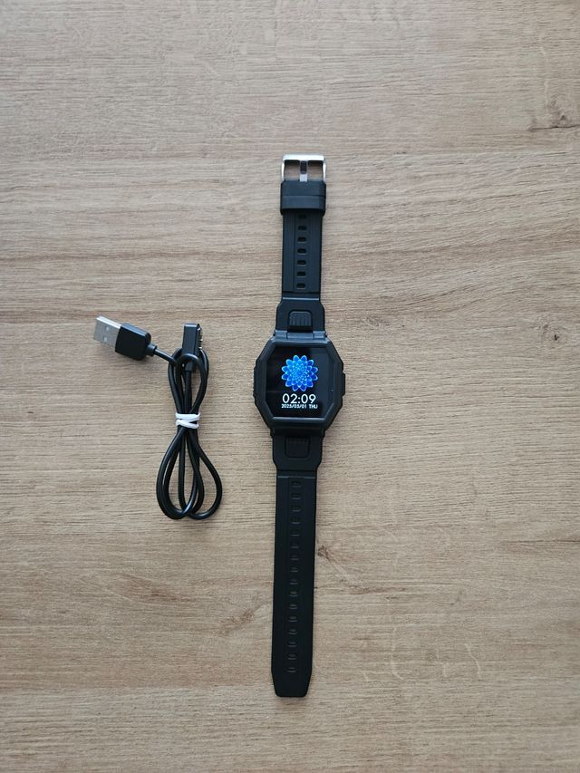 Reloj inteligente deportivo negro