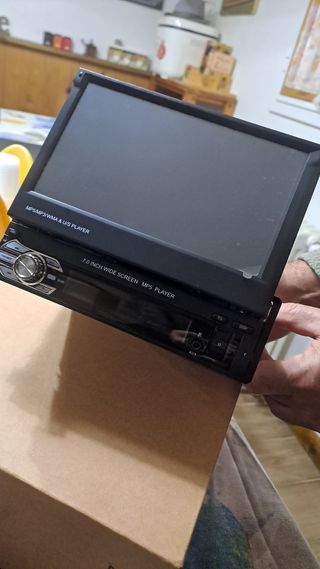 Autoradio 7" MP5 con schermo