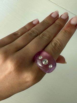 Anillo grande rosa purpurina