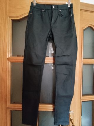 Pantalones Mango negros, talla 36