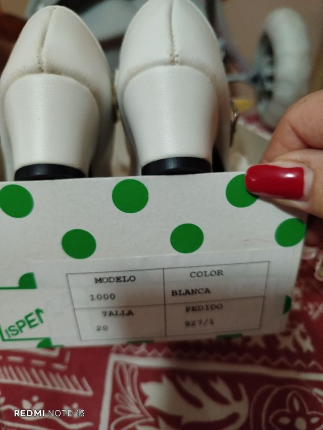 Zapatos bebé flamenca