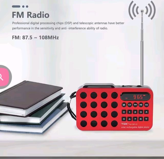 NUEVO Radio Solar Bluetooth SD Portátil digital