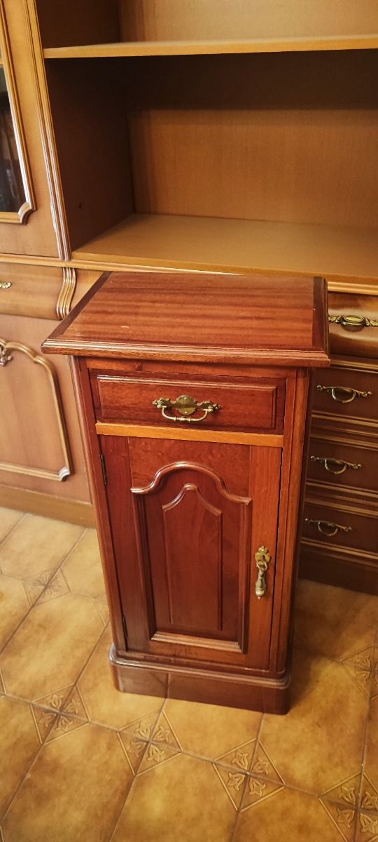 Mueble auxiliar pequeño