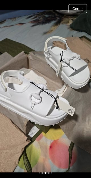 Sandalias Gucci turquesa/blancas  caucho
