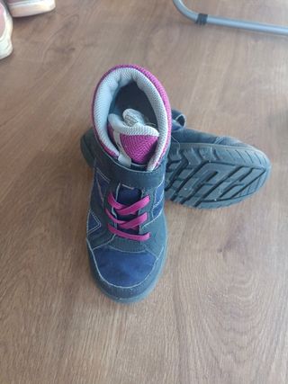 Botas montaña niña Decathlon talla 33