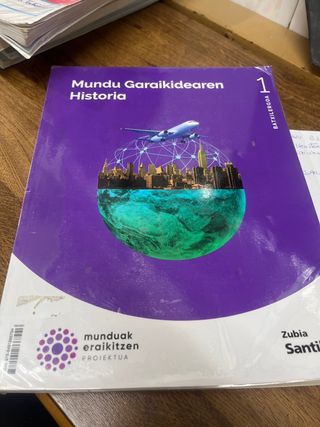 MUNDU GARAIKIDEAREN HISTORIA 1 BTX MUNDUAK ERAI...