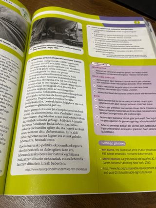 MUNDU GARAIKIDEAREN HISTORIA 1 BTX MUNDUAK ERAI...