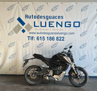 Honda CB125R (2018)