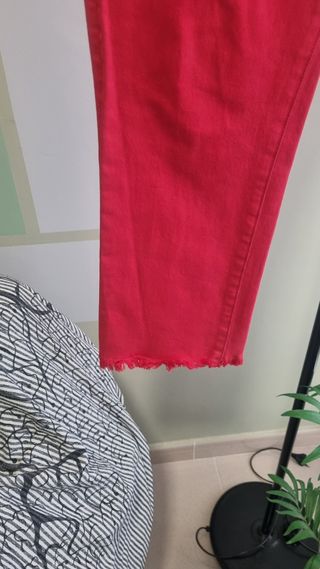 Pantalones Rojos Tobilleros