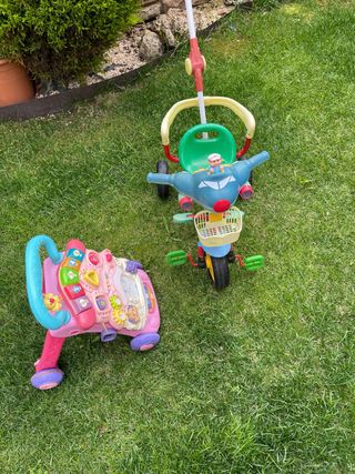 Triciclo y andador infantil